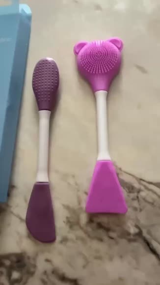Video review of Besteria Silicone Cleansing Brush for Face  by 67f1978147df5a40b1e7e901