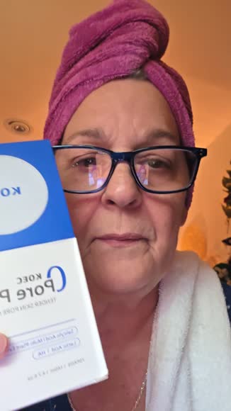 Video review of Besteria Zero Pore Pad Tender Skin Pore Care Pad Lactic Acid  by lauragraham261