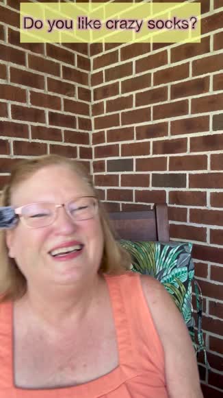 Video review of Maree Oil Capsules for Frizzy Hair  by 678af0d0056eaa440b3455a4