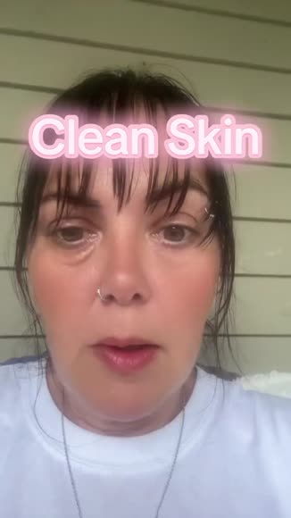 Video review of Besteria Electric Facial Cleansing Brush Silicone  by 678cf352d8e54416e2395815