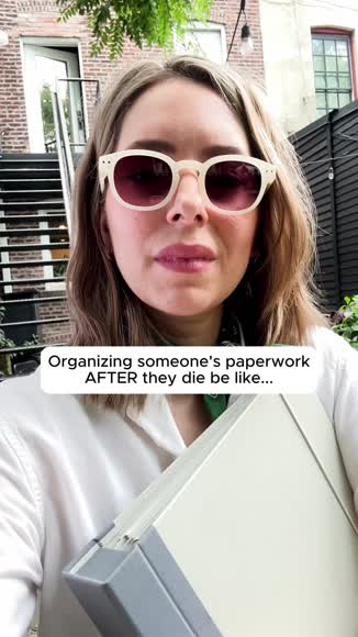 Video review of Savor The Folio™ Document Organizer  by press19672884