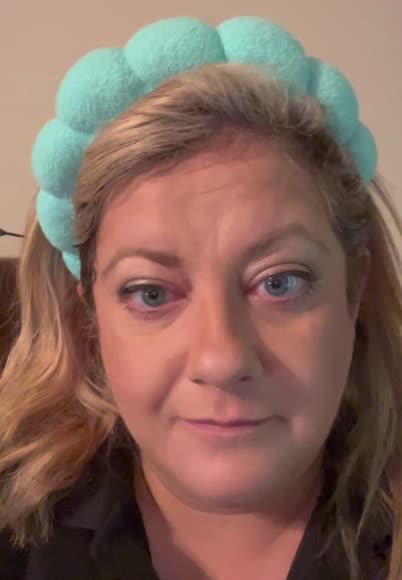 Video review of Locks and Mane Spa Headband  by 67ad3bdb96837fcbf4cfd41e