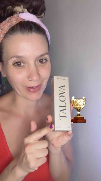Video review of TALOVA TALOVA Botanical Elixir: Facial oil with Prickly Pear, Wild Turmeric, and Sea Buckthorn to restore glow and even tone  by 67a1431938bc3c3fb0076761