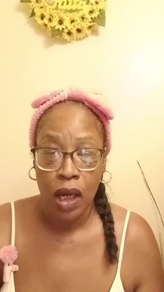Video review of Spice Beauty Radiant Skin Duo  by y9kzyvx4bs