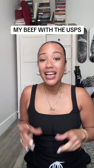 Video review of Not So Ape Oversized Panelled T-Shirt  by amandaadlene