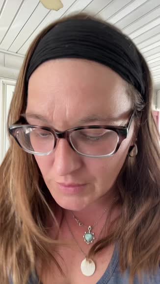 Video review of Omez Beauty Leave In Conditioner  by 6781d791f8a9437fd218938f