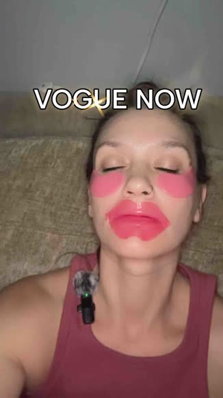 Video review of VogueNow Eye Glow Under Eye Patches  by 67a1431938bc3c3fb0076761