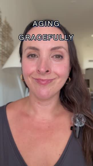 Video review of Awesome Human Pure Glow | Vanilla Collagen Creamer – Vital Peptides for Skin, Hair & Joint Support – Delicious & Dairy-Free  by beautygurujen