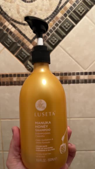 Video review of Luseta Beauty Luseta Manuka Honey Conditioner 16.9oz  Deep Moisturizing  by 677f17ded45bf7fbc64c8d6c