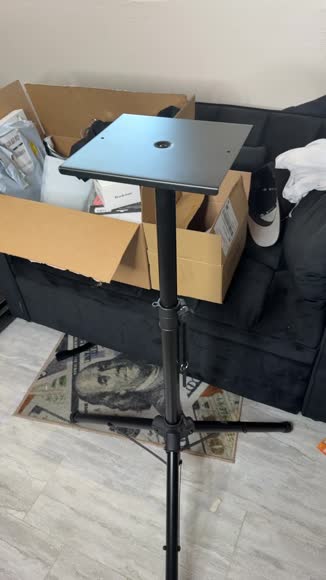 Video review of Pyle Secure Speaker Mounting: Dual Studio Monitor Speaker Stand Mounts  by itsmemarv-flip