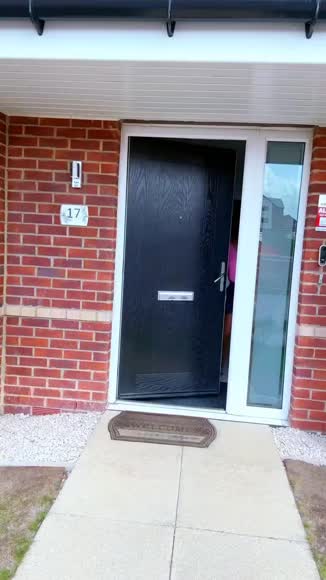 Video review of Clips Home & Garden  by charleswood6540