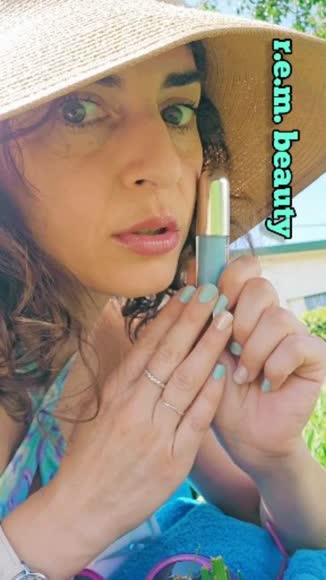 Video review of r.e.m. beauty mini essential drip glossy balm duo  by 6784aae9671c8ee522dc360b