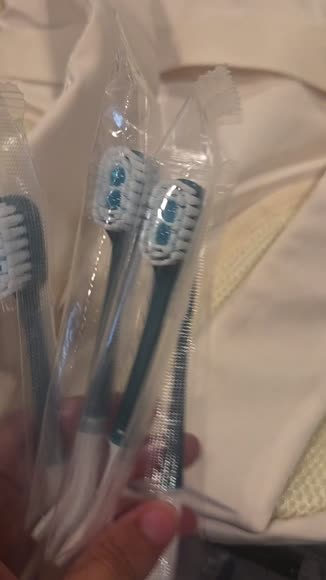 Video review of Dr. @Home DentalDuo - The Ultimate Oral Care Combo - Toothbrush, Toothpick, Double Flosser, Tongue Scraper with Mouthwash Beads!  by 676f2403502978648ccab983