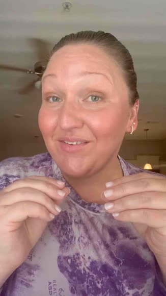 Video review of Dermelect Dermelect Lasting Luxury Manicure Set – Complete Care for Nourishing, Strengthening, and Protecting Nails and Cuticles, with Long-Lasting Shine and Anti-Aging Benefits  by 67c0741bcaa14d6c702ee7df