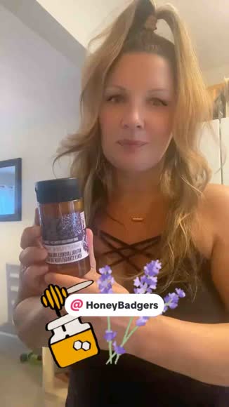 Video review of Honey Badgers Bee Farm Lavender Honey  by 678c6b103bfd5e81ab73b6be