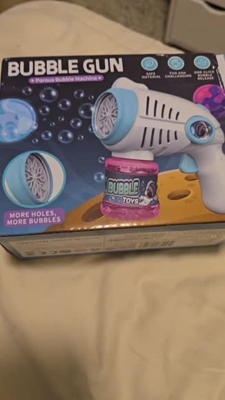 Video review of The Noodley Blaster Bubble Blowing Toy Gun Tons Of Bubbles LED Light Night Or Day  by 67803e98f332c19f5ce9938c
