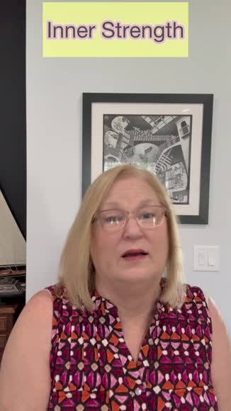 Video review of OULAC Paris Cosmetics Ltd Cream Color  by 678af0d0056eaa440b3455a4