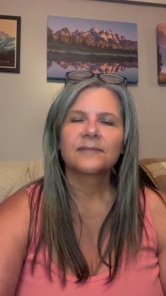 Video review of Dr Botanicals Vitamin C Duo Moisturiser + Facial Serum  by 6779e3c23563312a3df4eced