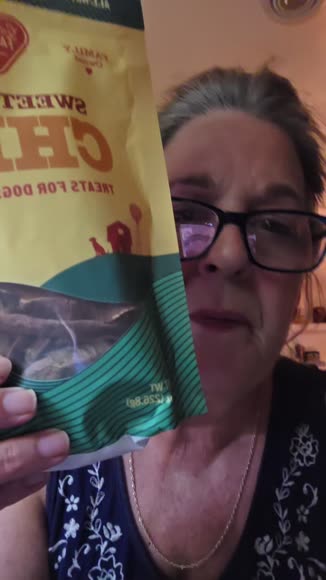 Video review of Gaines Family Farmstead Sweet Potato Chips  by lauragraham261