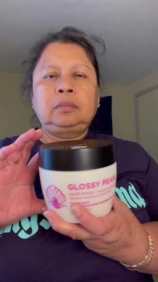 Video review of Luseta Beauty Luseta Glossy Pearl Hair Mask for Shine Hair  by 678cf15488c7729fb2e4f09c
