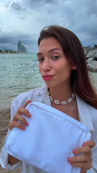 Video review of Grace & Company Skinny Satin Scrunchies, Frizz Free, Snag-Free - Harbour & Island-Sag Harbor  by grace3369649041