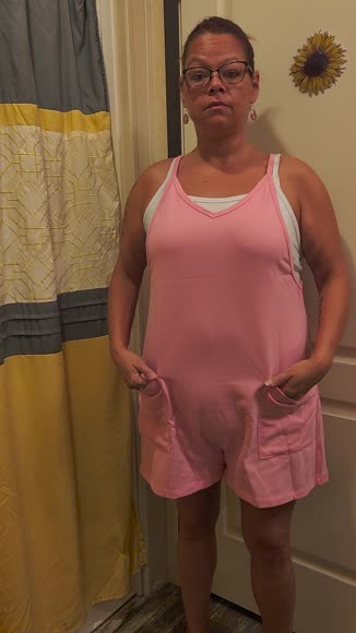 Video review of PALERMO Sleeveless Pocketed V Neck Jersey Romper  by 67947e9c54eb1d6926e95122