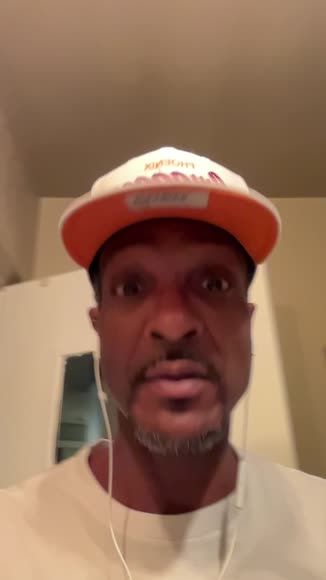 Video review of Sunday Swagger Phoenix Swagger Snapback Hat  by 6823dd346ac0d502bb4f200a
