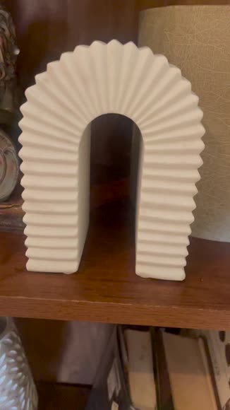 Video review of GAURI KOHLI Hanover Marble Decorative Object  by 6764775dd4c5fad8ff134a50