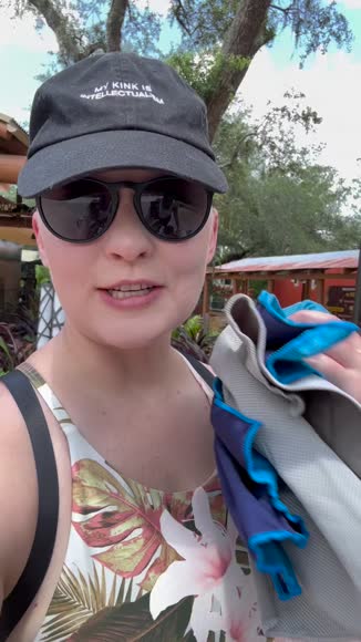 Video review of Breeze Life Cooling Neck Towels – Cool Wraps   by 678681fe287a10b0c5f2a146