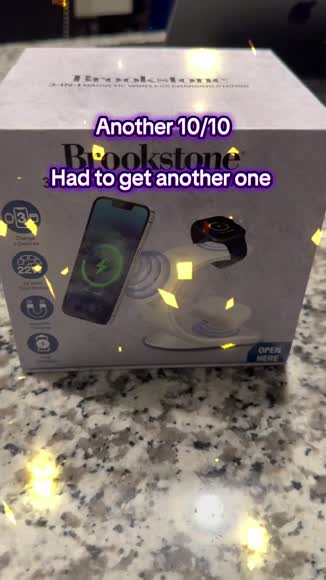 Video review of Gabba Goods Brookstone 3-in-1 Magsafe Wireless Charging Station for iPhone, Apple Watch, and Airpods  by leonorafeury