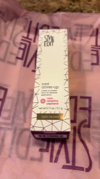 Video review of Style Edit Instant Root Cover Up Stick  by zete1027