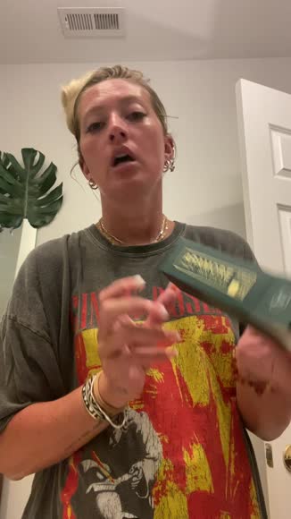 Video review of Aramore Skincare NAD+ Cell Restoration Cream  by 6726b5e7c50f6f96ff2a193b