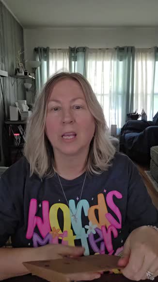 Video review of Me Mother Earth Plant Based Wax Food Wraps  by 63bae64f76896345711d594e