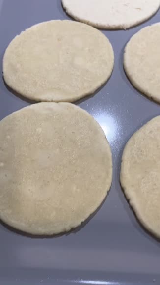 Video review of Caraway Double Burner Griddle  by 6784850f594936add3a73996