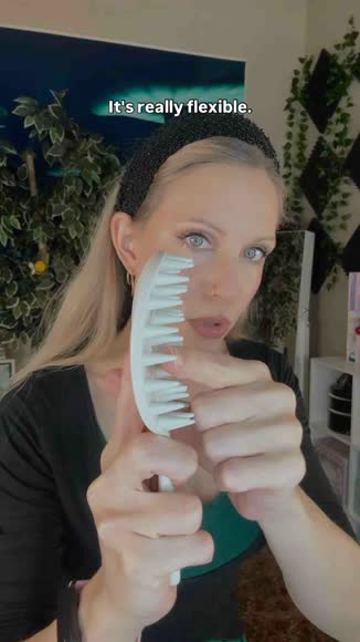 Video review of BASE-K The Scalp Massager  by 6669a6376901b9200fb66241