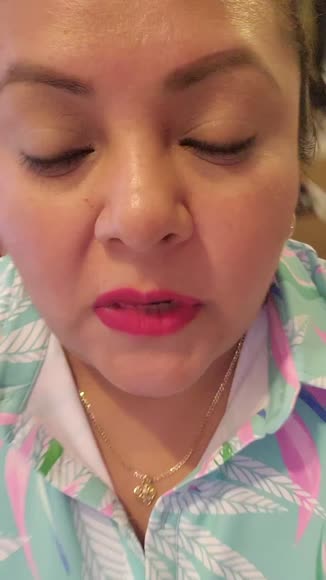 Video review of Sunday Swagger Bali - Women's  by 6786a555bbf35a0a9b352f82