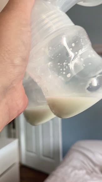 Video review of Dr. @Home Double Electric Breast Pump  by 676f2403502978648ccab983