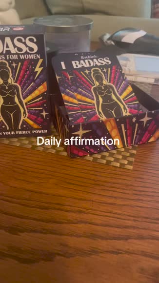Video review of QUOKKA Affirmation Cards For Women – Confidence & Strength  by 679005fe7f6a26e178edafc8