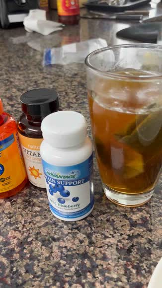 Video review of Fruit Advantage Wild Blueberry Brain Support by Traverse Bay Farms - 1 Bottle  by 678ea000f63102cc1343f52d