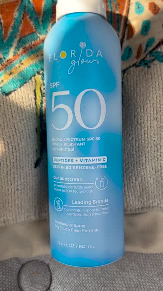 Video review of Florida Glow SPF 50 Spray Sunscreen for Maximum Sun Protection and Hydration  by p8wc4g2zjw