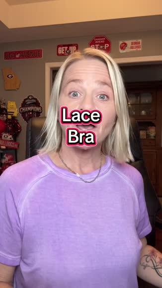 Video review of BRABAR SOFT v LACE BRALETTE  by 6781bbe01388862194ad3139