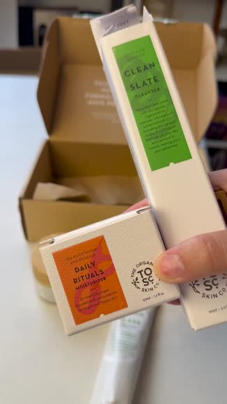 Video review of The Organic Skin Co. Minimalist Pack  by 677eb6a681ae8c7cc85c566c