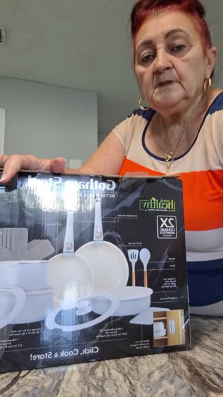 Video review of Gotham Steel 18pc Ceramic Cookware Set with Detachable Handle  by 6785dec2a931a2548f8a403c