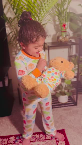 Video review of Zip N' Bear Girl's Building Dreams Bundle  by 681facc45f3a5124be147912
