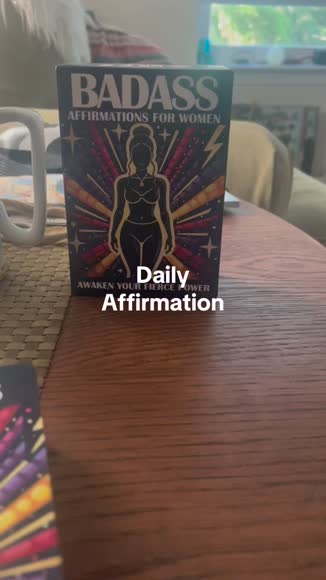 Video review of QUOKKA Affirmation Cards For Women – Confidence & Strength  by 679005fe7f6a26e178edafc8