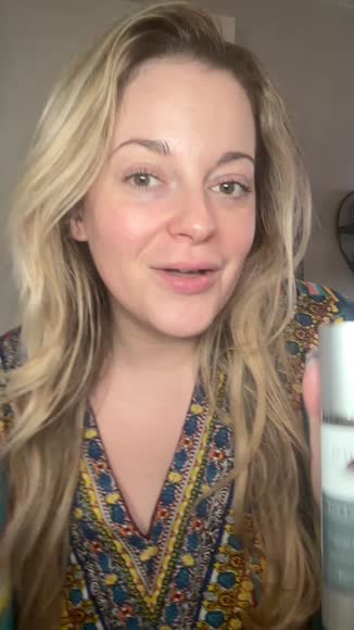 Video review of Kleem Organics Vitamin C Serum  by ashleywible63