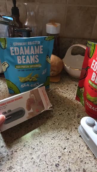 Video review of MANCAVE HERO Mini Snack Bag Sealer With Chip Knife, Plastic Bag Sealer  by lauragraham261