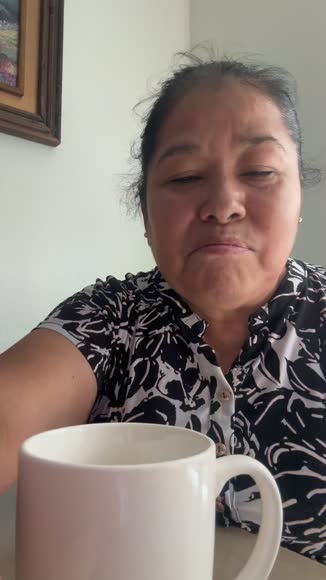 Video review of Waka Coffee & Tea Medium Roast Papua New Guinean Single-Serve Instant Coffee  by 678b3cb3dc9060f0c5e5d29f