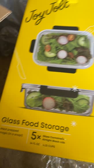 Video review of JoyJolt Meal Prep Food Storage Containers - Set of 5  by 67600c8ae41ed5b930ae72bd