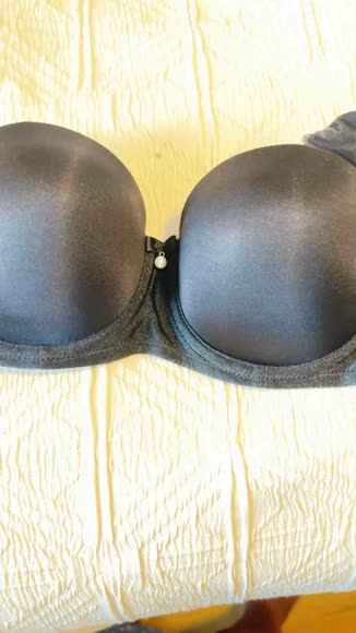 Video review of PARFAIT Elise Strapless Bra  by 6789aa8532d86d8917543d97